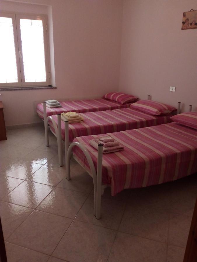 Апартаменти Santu Luisu Iun P2230 Галтеллі Екстер'єр фото